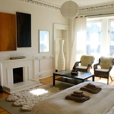 Lothian Road - Castle View Apartment Edinburgh Dış mekan fotoğraf